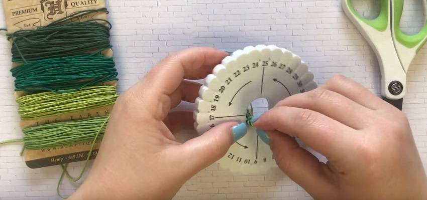 Kumihimo bracelet instructions image 2