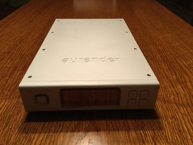 Surender N100H Great Condition with 1TB of Music Included!