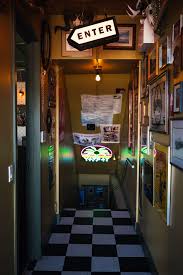 Pick a Damn Spot - Your Shortcut to the Best of Calgary's Food Scene. Your Shortcut to the Best of Calgary's Food Scene. Filter local favourites by vibe, craving, happy hour, live music, 'hood, and more - and save the relationship one damn spot at a time.