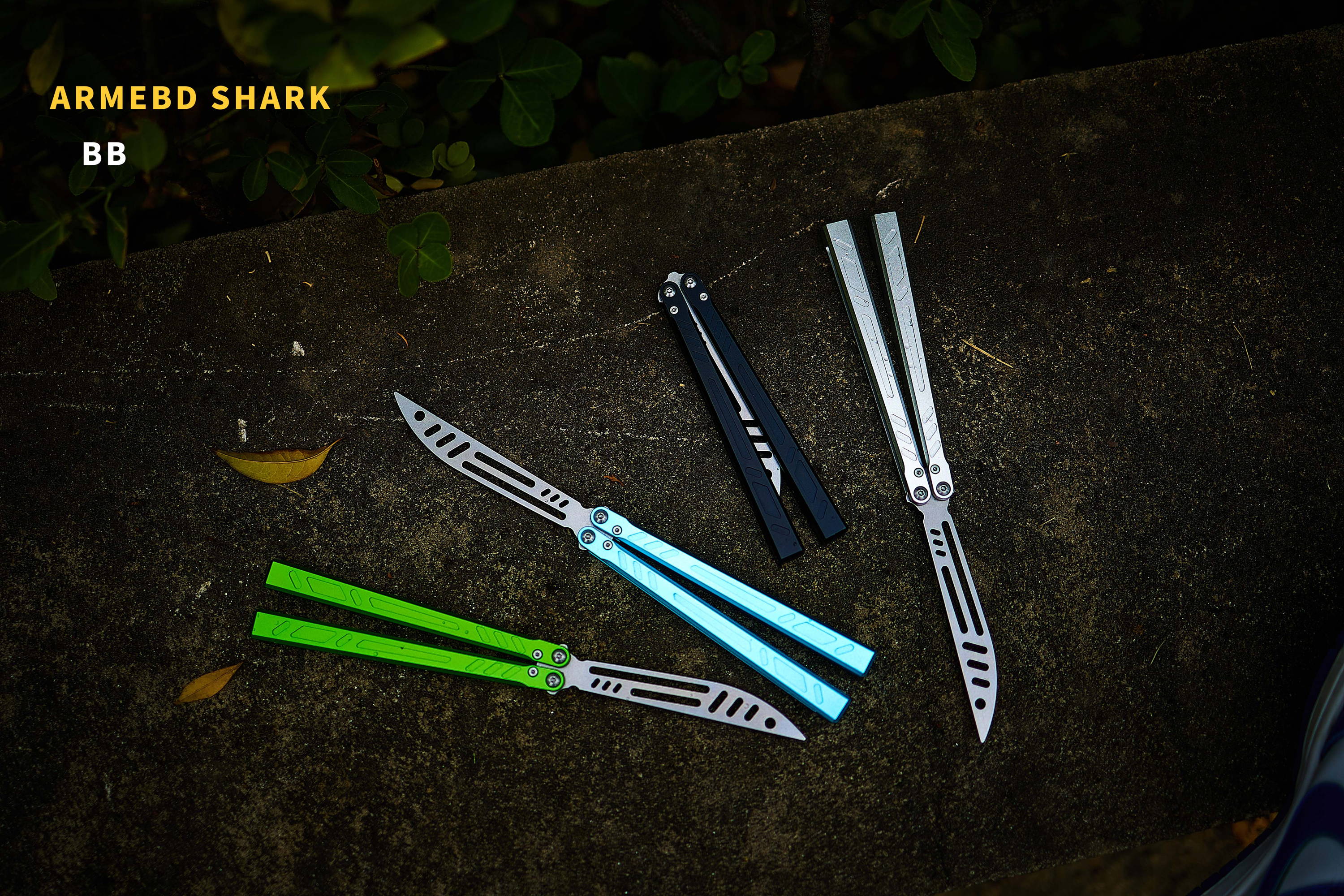 武装鲨鱼 Balisong 训练师 BB 蝴蝶刀