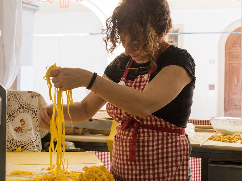 Cursos de cocina Bolonia: Tagliatelle, tortelloni y pinza