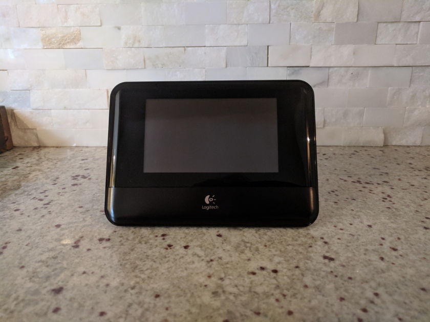 Logitech Squeezebox Touch - price reduced.