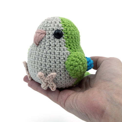 Amigurumi Quaker Parrot