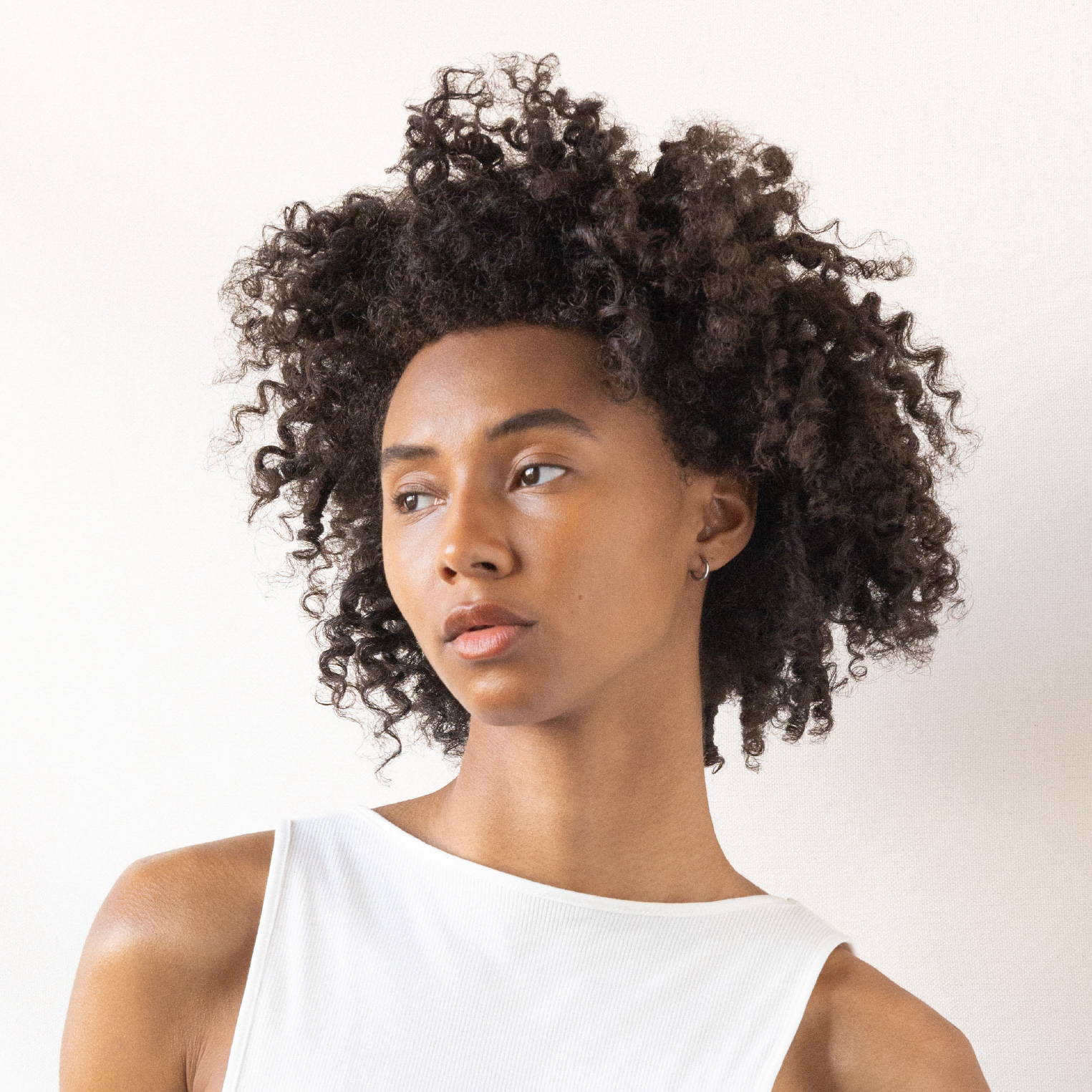 woman with natural curls
