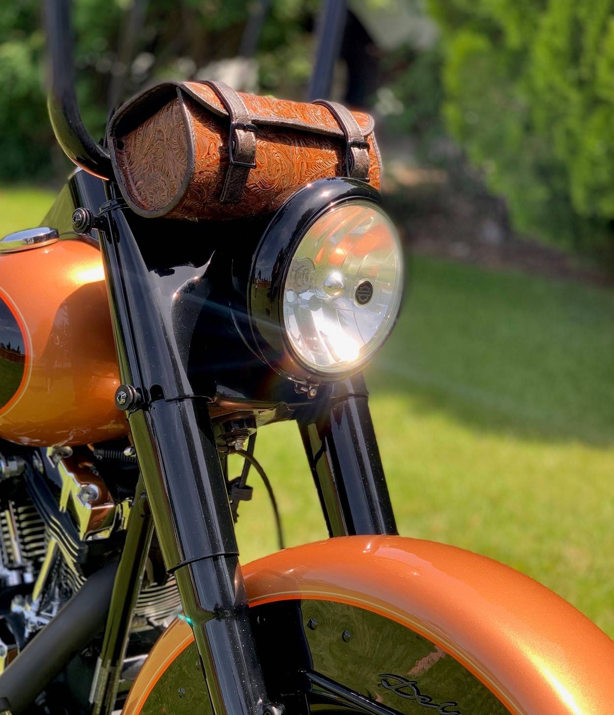 OXMART Motorcycle Saddlebag Universal Fork Roll Barrel Bag Black Leather Tool Bags for Harley Yamaha Suzuki Kawasaki 