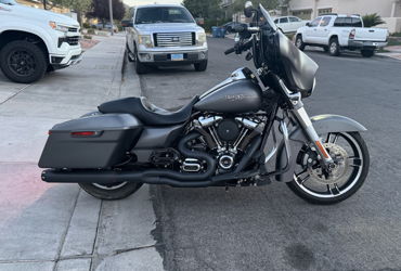 2017 HARLEY-DAVIDSON FLHX STREET GLIDE motorcycle for rent near Las Vegas, NV