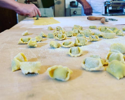 Cooking classes Merana: A journey through Piedmontese history and tradition