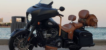 2019 INDIAN CHIEFTAIN DARK HORSE ABS ICON motorcycle for rent near Lauderhill , FL