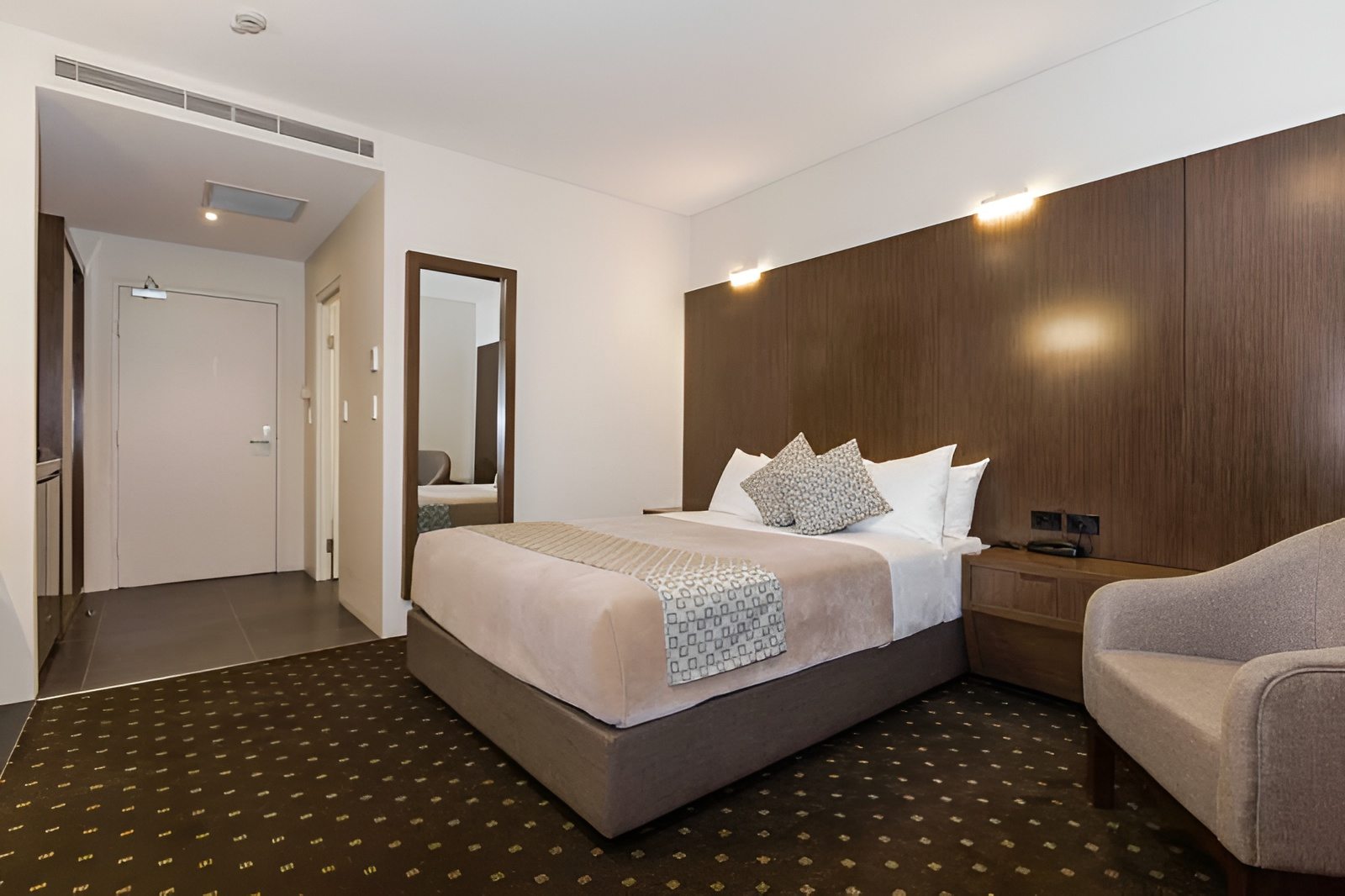 Motel 10 Voucher - Image 9