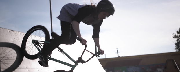How to Drop In on a BMX. Tricks tricks RIDERS