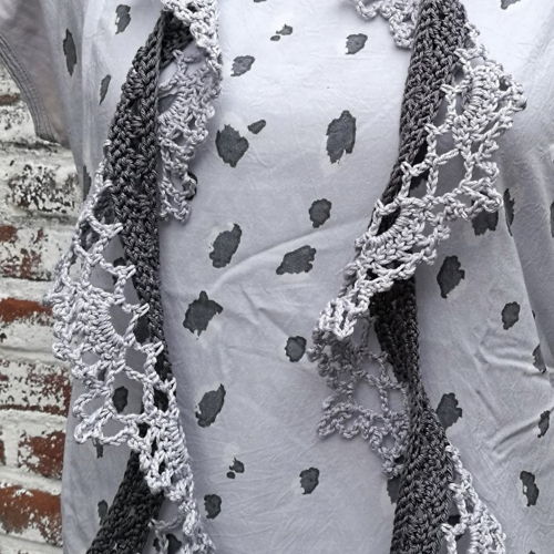 Celosia kanten sjaal met een twist (NL)