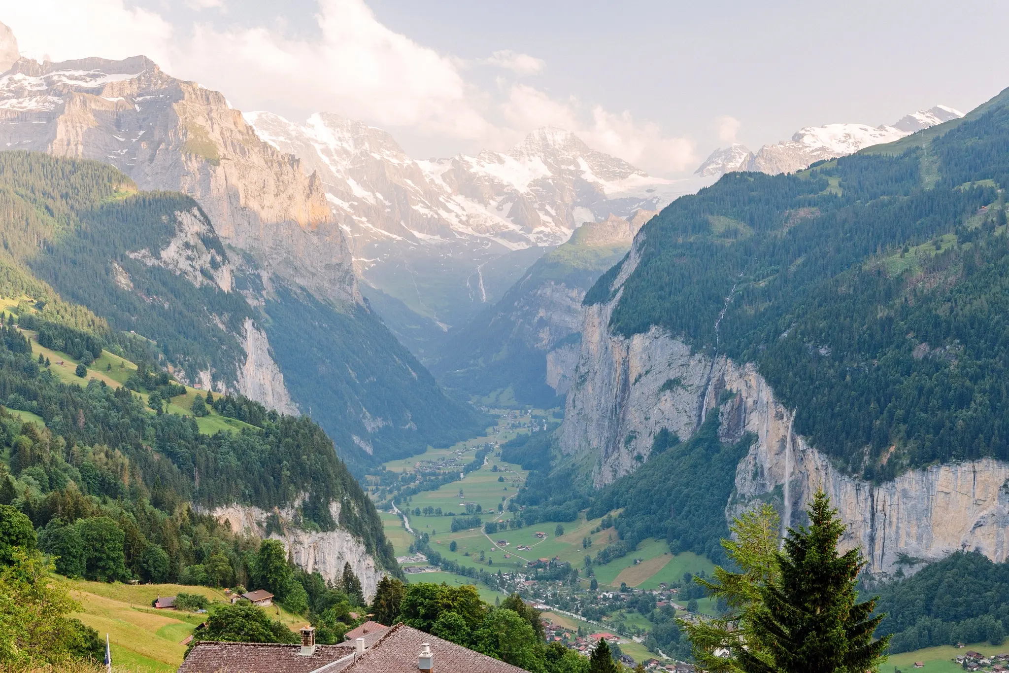 Lauterbrunnen Valley: From Staubbach to Trümmelbach Falls