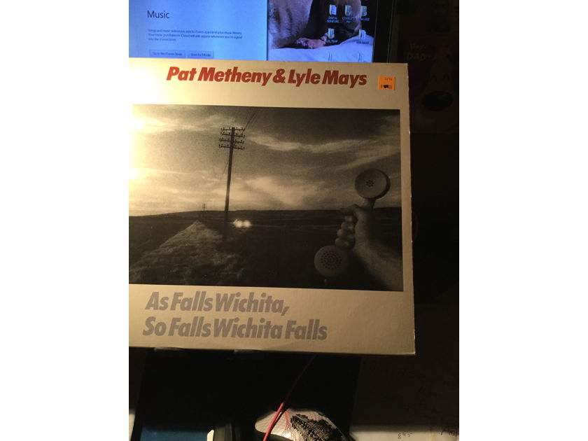 PAT METHENY and Lyle Mays - As Falls Wichita  So Falls Witchita Falls