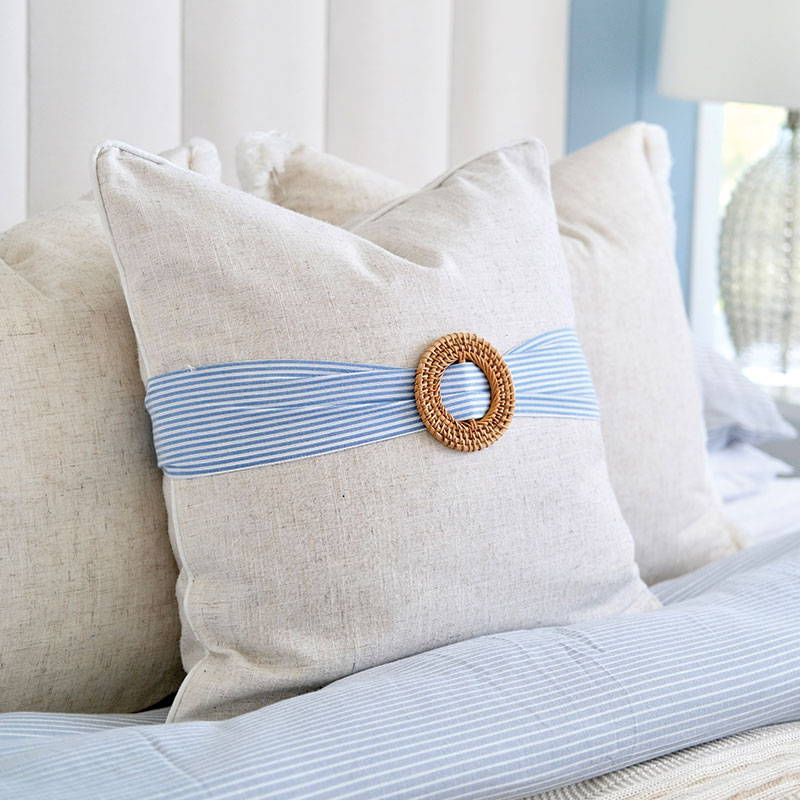 Hamptons cushion Accessories for a Hamptons home. 