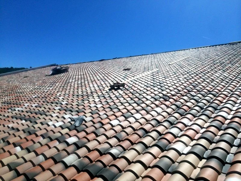 Rénovation d’une toiture en tuiles romanes pour le Conseil Régional à Manosque — photo 9 sur 9 — CEG TOITURE