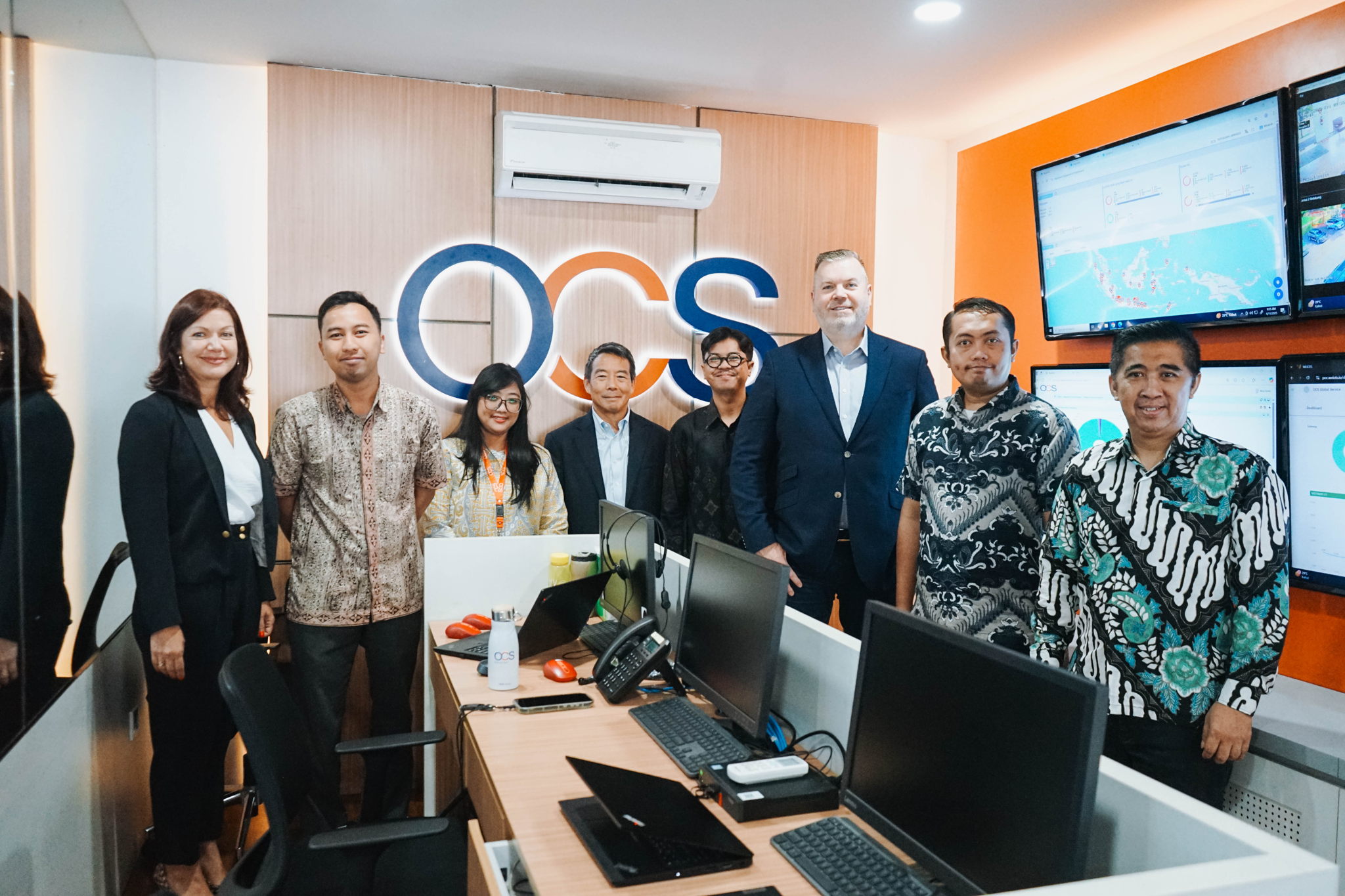 OCS Indonesia Welcomes OCS Group and APAC & ME ExCom to Experience Its Digital Breakthroughs