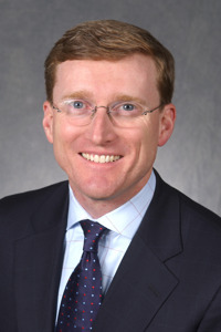Fidelity's John Sweeney warned that regulation written too narrowly could stop providers like Fidelity from offering investors free guidance.