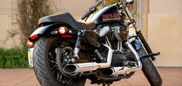 2014 HARLEY-DAVIDSON XL1200X FORTY-EIGHT (VIVID BLACK) motorcycle for rent near Milpitas, CA