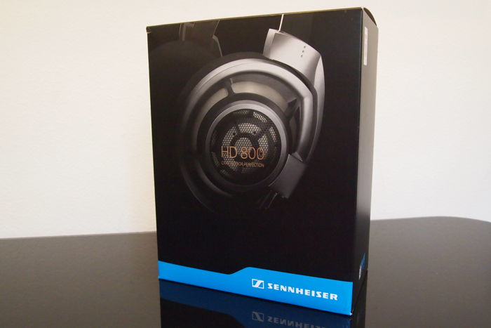 Sennheiser HD 800 Open-back Audiophile and Reference He...