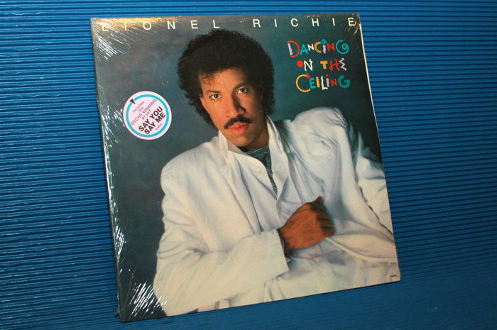 LIONEL RICHIE -  - "Dancing On the Ceiling" -  Motown 1...