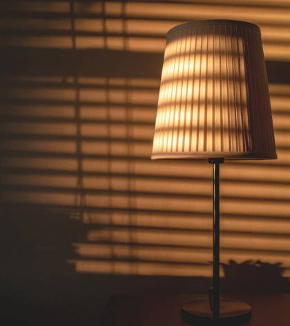 How to clean pleating lampshade