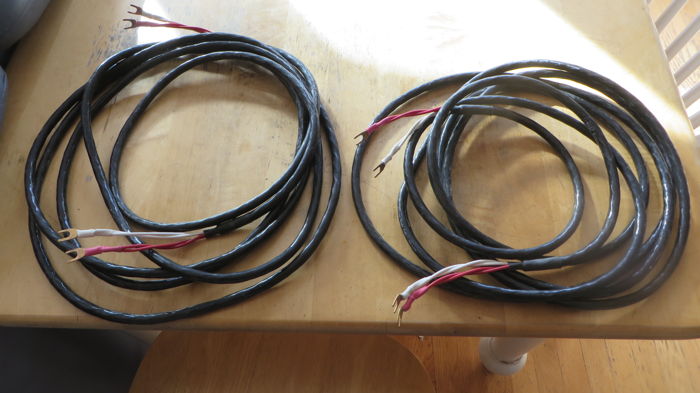 Discovery Signature 15ft  speaker cables