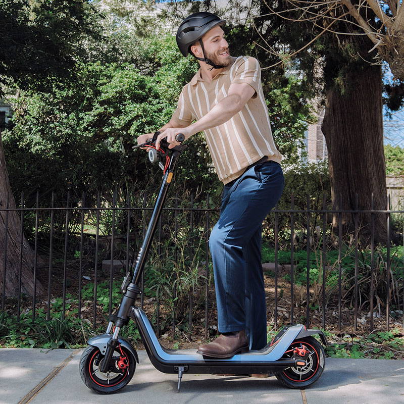 NIU KQi 300X All-Terrain Suspension Electric Scooter – NIU® Official