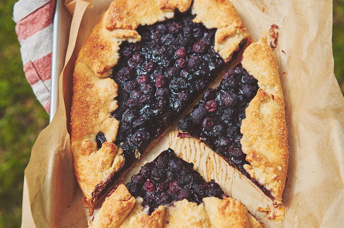 Tarte rustique aux bleuets et au citron