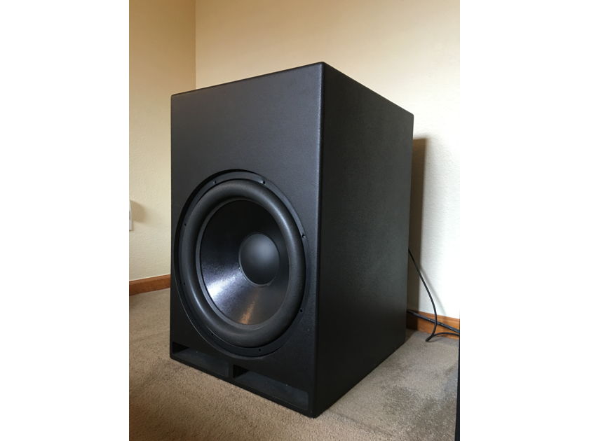 JTR Speakers Captivator 2400 (Matte Black Finish)