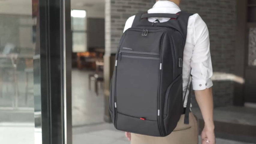 40Lの大容量】オスロ 大型パソコンリュック by BRODERIK - Broderik