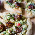 chipolte-shrimp-guacamole-pizza