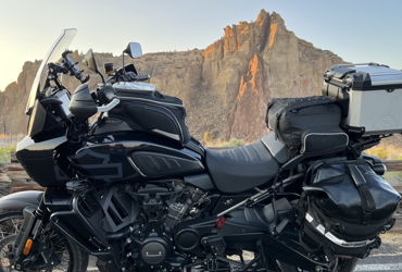 2021 HARLEY-DAVIDSON PAN AMERICA 1250 SPECIAL motorcycle for rent near Redmond, OR