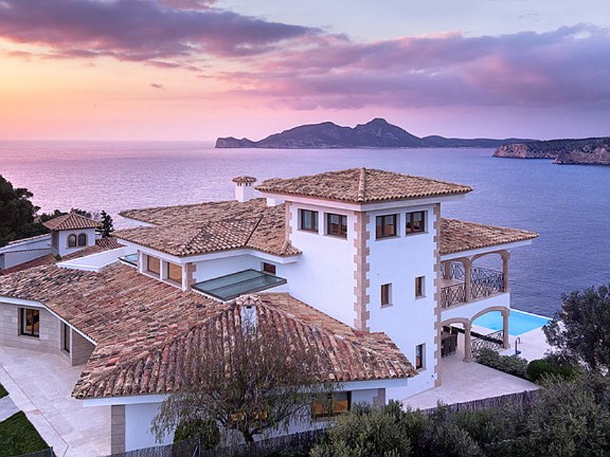  Balearic Islands
- Villa with panoramic views out to the sea in Port Andratx, Mallorca for sale