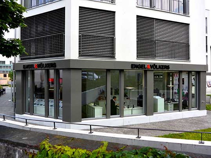  Zug
- Shop von Engel & Völkers Zürichsee Freienbach