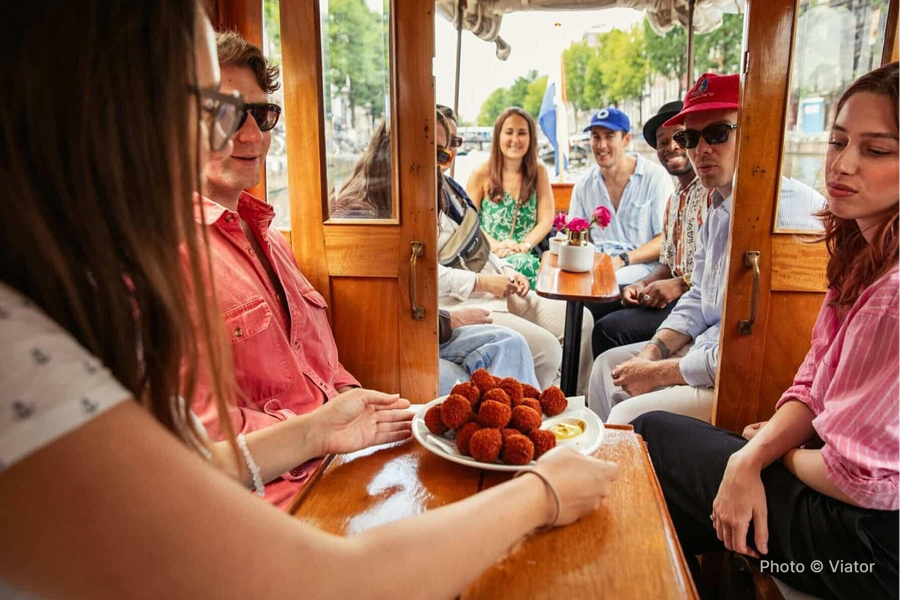 Eating Amsterdam: Food Tour and Canal Cruise - photo 3