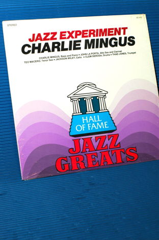 CHARLIE MINGUS & HIS MODERNISTS -   - "Jazz Experiment"...