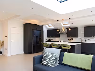 London Renovation Company thumbnail
