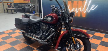 2020 HARLEY-DAVIDSON HERITAGE CLASSIC 114 motorcycle for rent near Apple Valley, MN