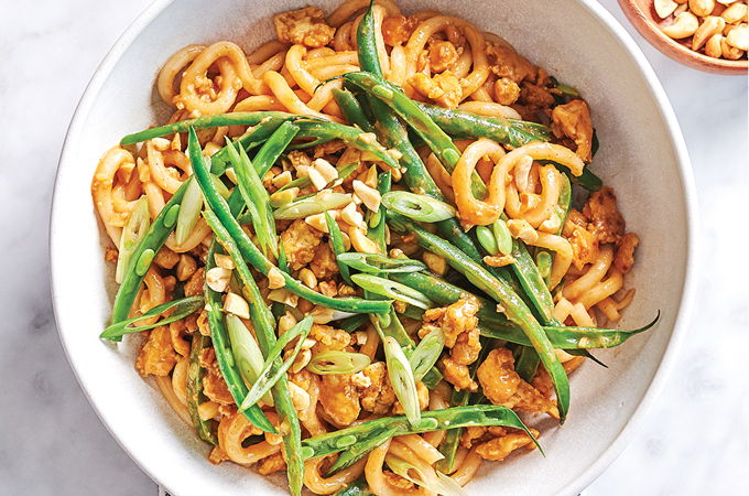 Udon Noodles with Tofu and Green Beans