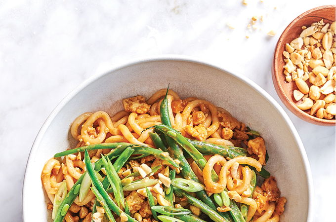 Udon Noodles with Tofu and Green Beans