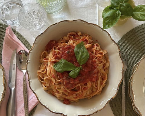 Corsi di cucina Griante: Le ricette di Nonna Elvira: Pasta, Tiramisù e tradizione