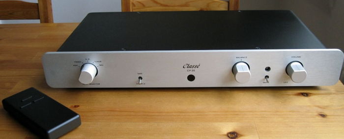 High-End Classe audio model CP35 preamplifier excellent...