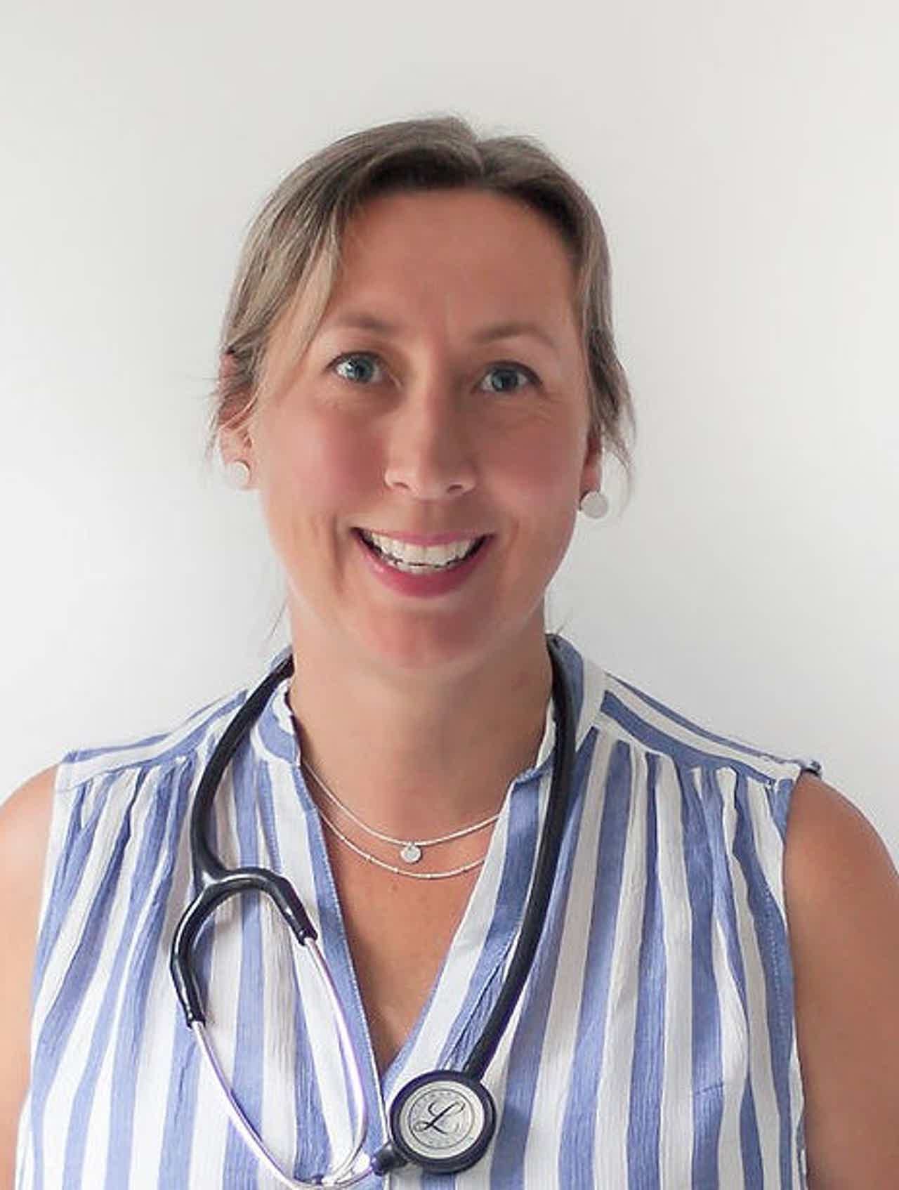 Dr. Jessica Nesbitt ND