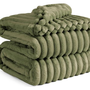 Bedsure Cypress Fleece King Blanket for Couch - Super Soft Cozy Blankets for Women, Cute Small Blanket for Girls, 108x90 Inches