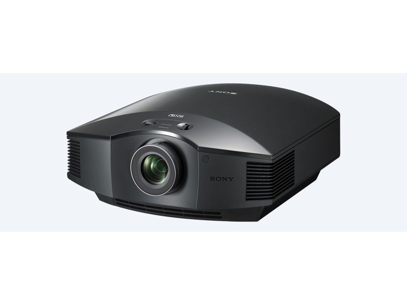 Sony VPL HW65ES HD Projector Brand New Lamp (two lamps included)
