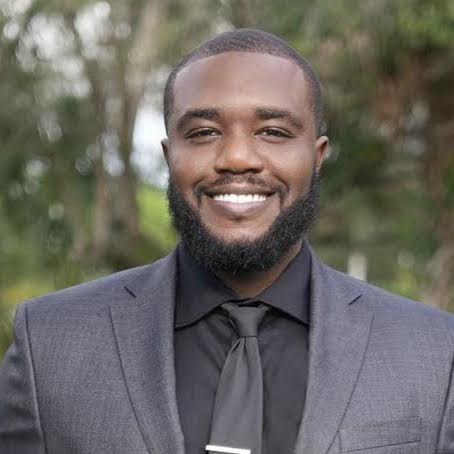photo of agent, Elliot Charles