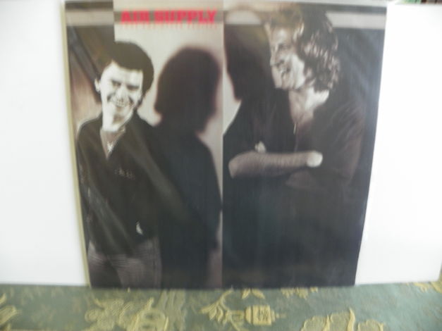 AIR SUPPLY - LOVE AND OTHER BRUISES Near Mint/Price Red...