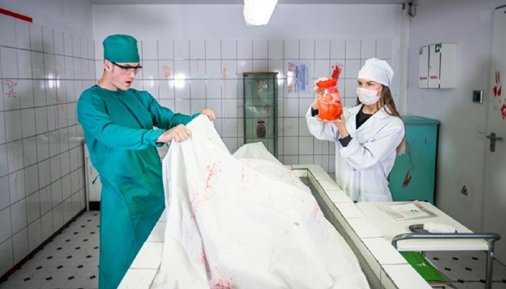 smart room live escape leichenhaus