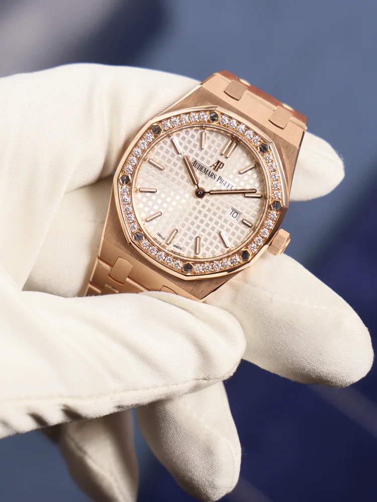 Rose Gold Diamonds White Dial, image 1 Rose Gold Diamonds White Dial, image 1