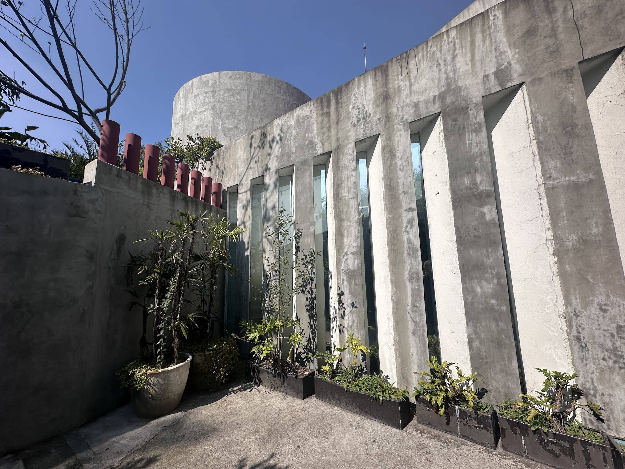 Exterior of the Malia Mills Presidio Heights swimwear boutique in San Francisco